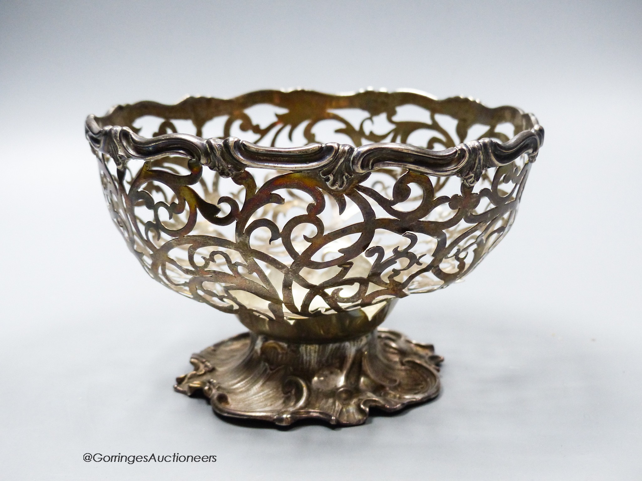 A William IV Scottish pierced silver pedestal bowl (lacking glass liner), Marshall & Sons, Edinburgh, 1835, height 9.8cm